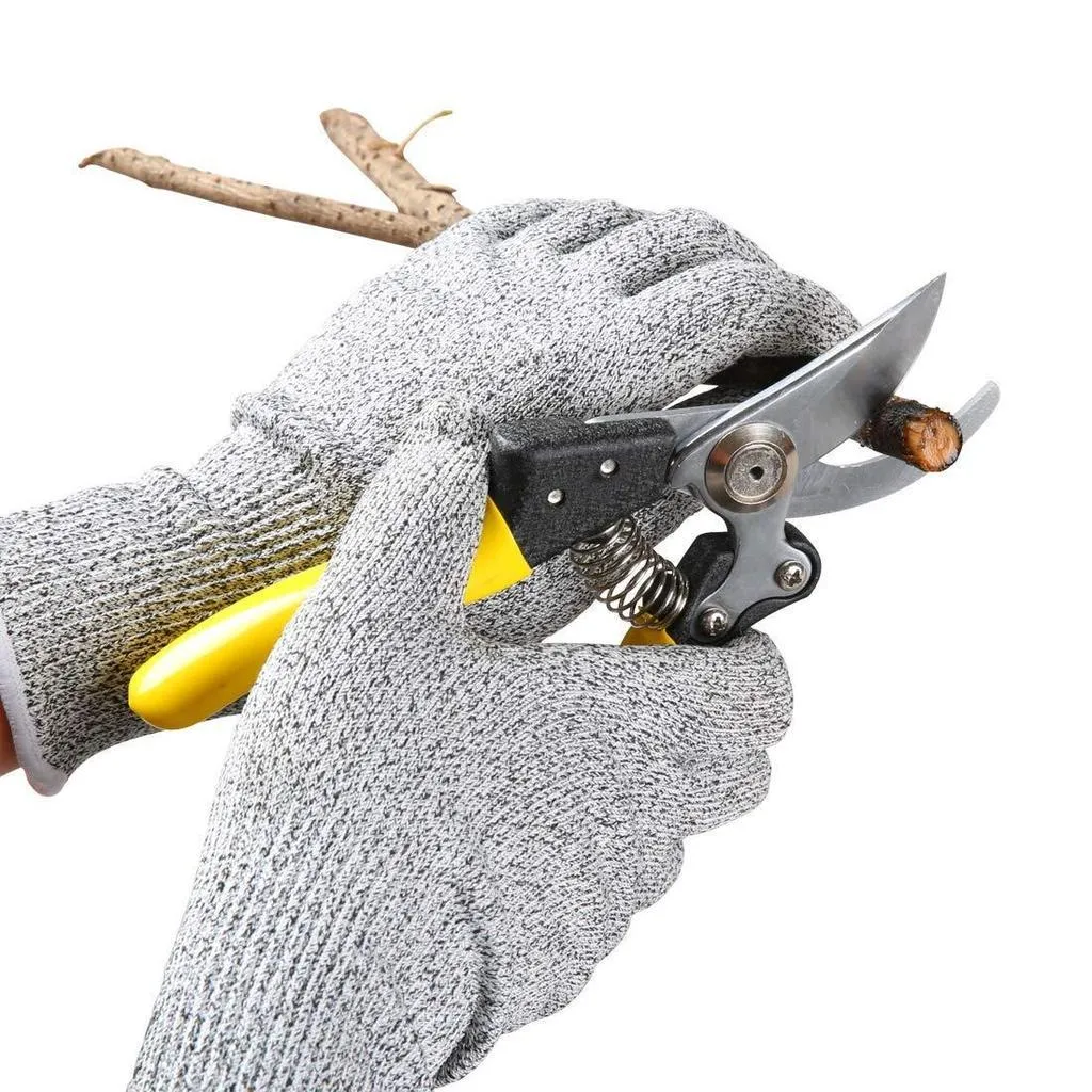 0677 Anti Cutting Resistant Hand Safety Cut-Proof Protection Gloves  (Multicolour)